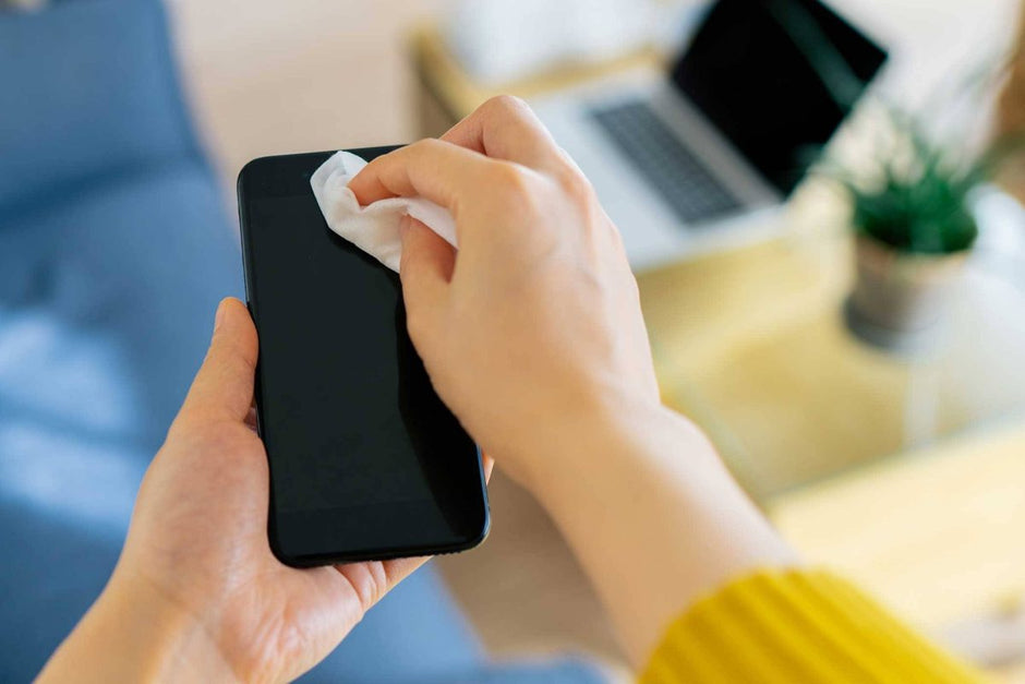 Some useful tips to keep your Phone clean