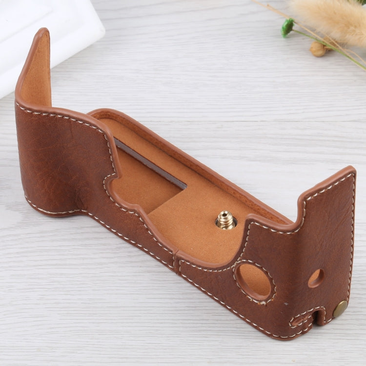 Litchi Texture PU Leather Camera Half Case Base for FUJIFILM X-T4 (Brown) with 1/4 inch Thread