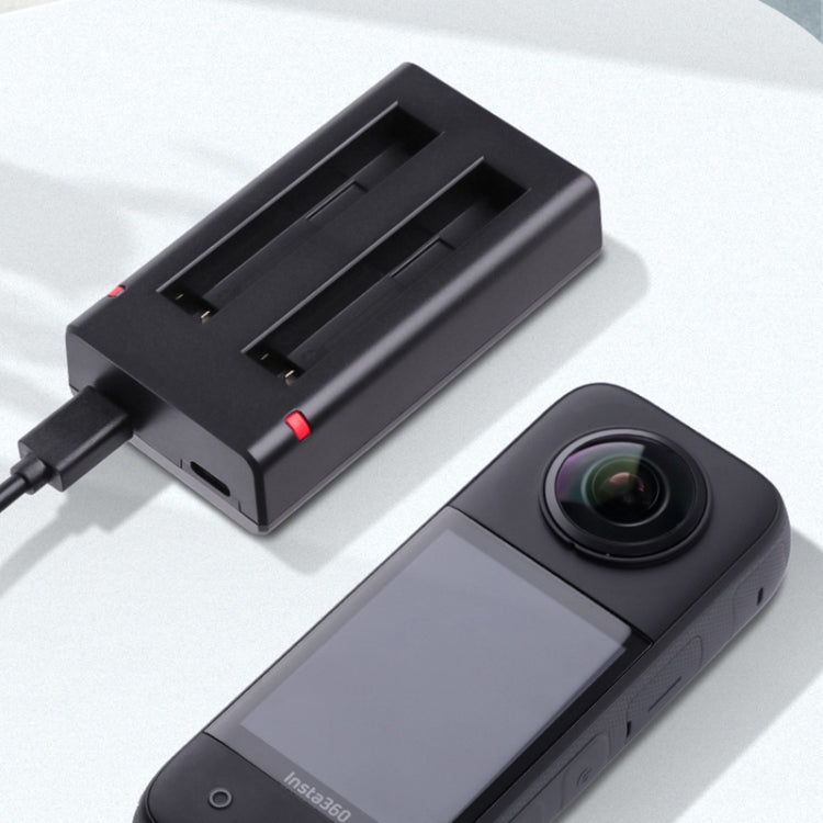 Insta360 X3 USB Dual Batteries Charger with Indicator Light (Black)