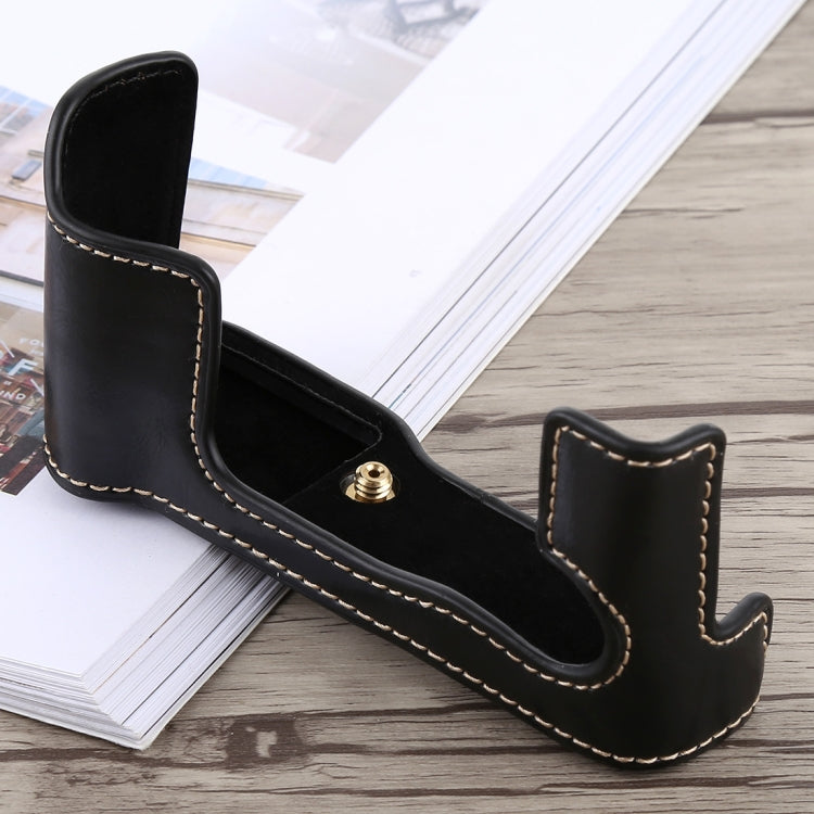PU Leather Camera Half Case Base for FUJIFILM X-T10 / X-T20 (Black) with 1/4 inch Thread