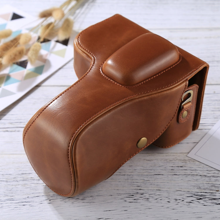Nikon D3200 / D3300 / D3400 PU Leather Camera Case (Brown) with Screen Protection