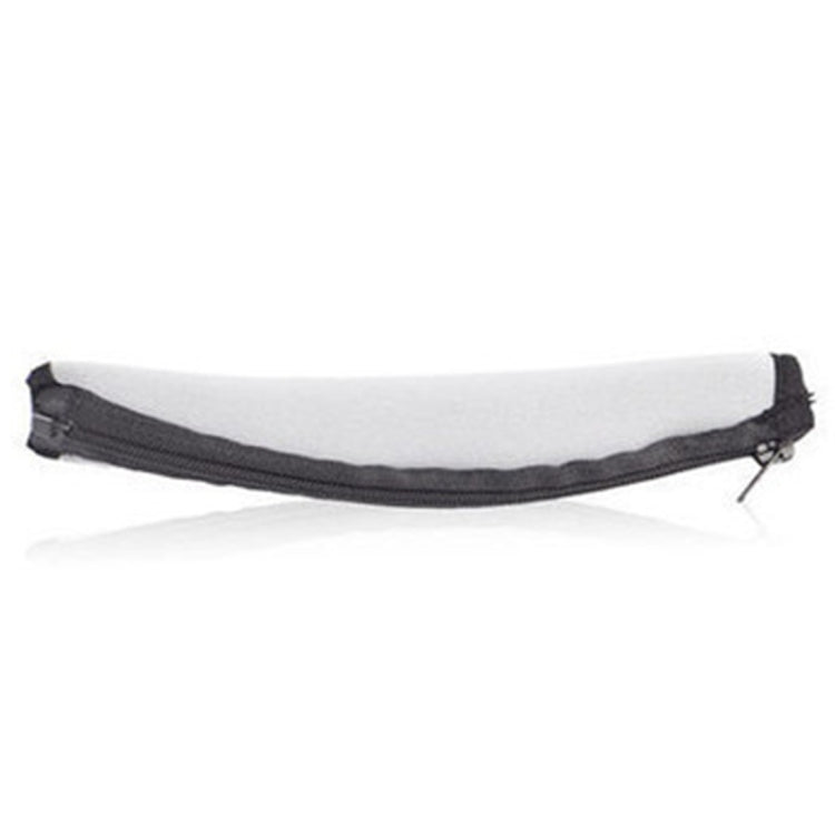 Grey Zippered Protective Case for BOSE QC35 Headphones