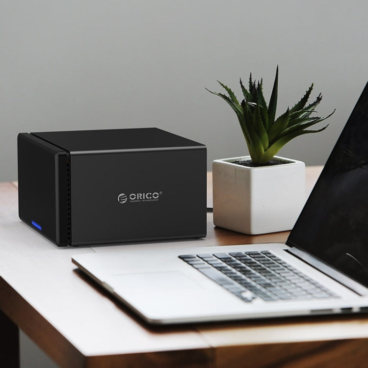 8-Bay USB-C 3.1 to SATA External Hard Disk Storage Case for 3.5 Inch SATA HDD