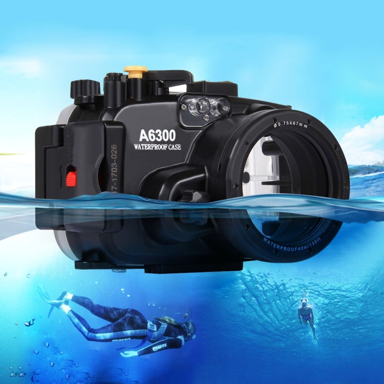 PULUZ 40m Underwater Depth Diving Case for Sony A6300 Camera (Black)