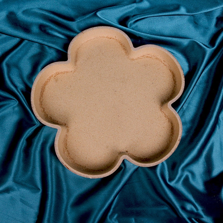 Retro Wooden Flower-Shaped Jewelry Tray for Home Decor
